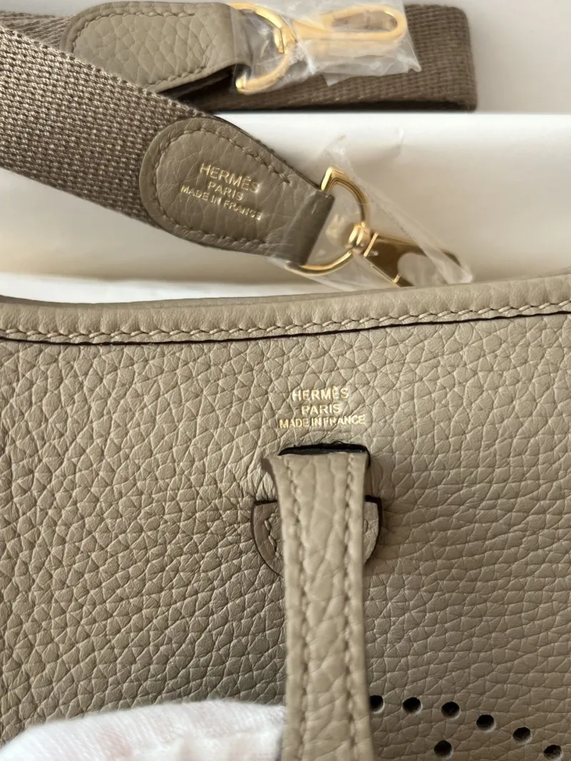 Hermes Gray Leather Crossbody Satchel Bag - Image 8