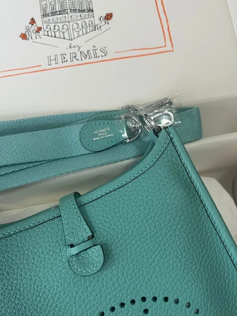 Hermes Turquoise Crossbody Satchel Bag 75 - Image 3