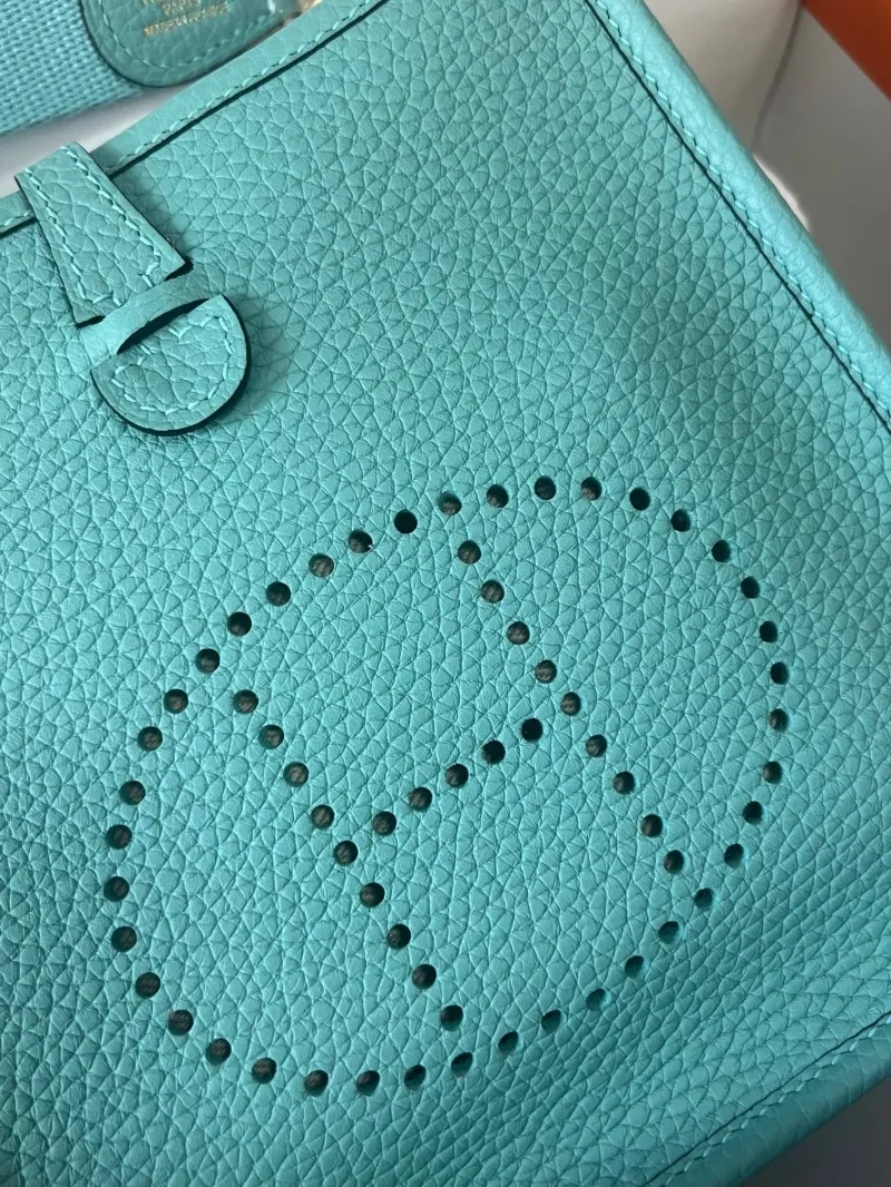 Hermes Turquoise Leather Crossbody Satchel Bag - Image 5