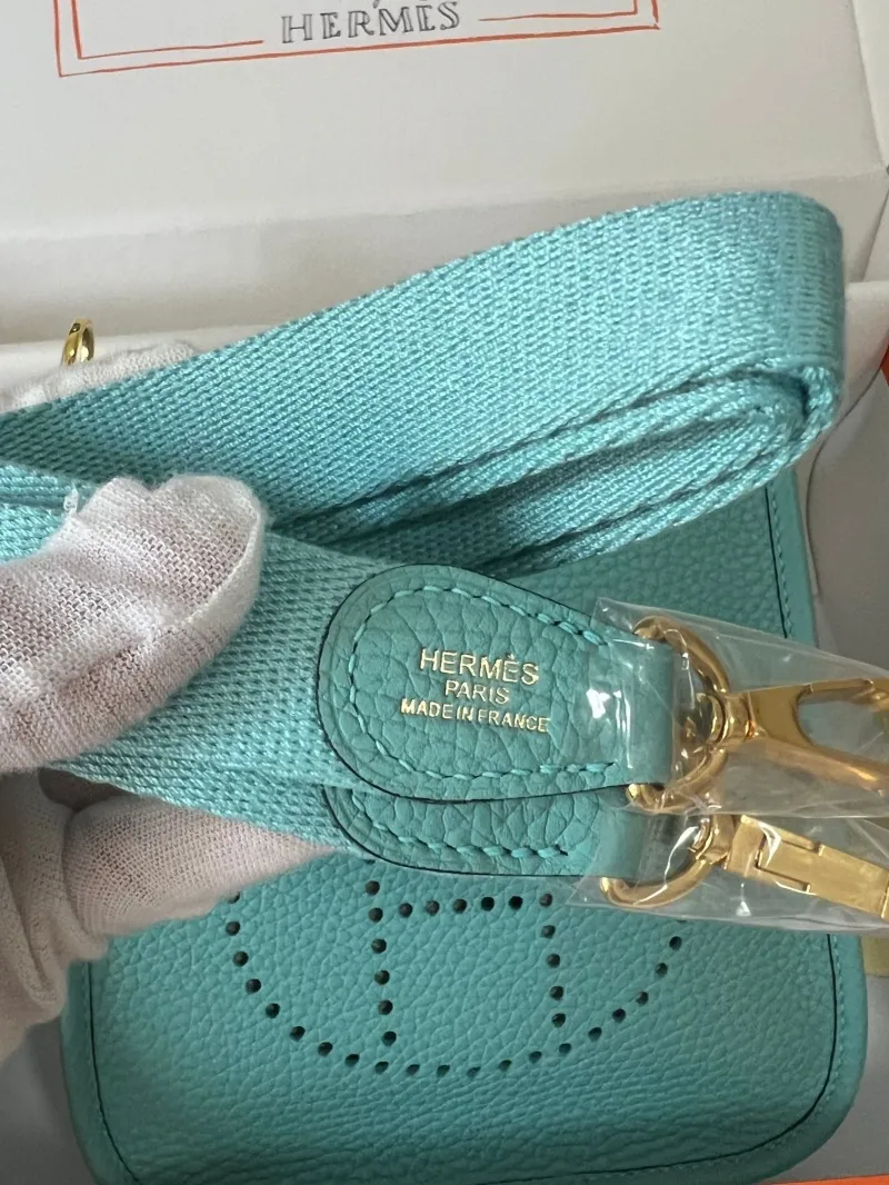 Hermes Turquoise Leather Crossbody Satchel Bag - Image 7