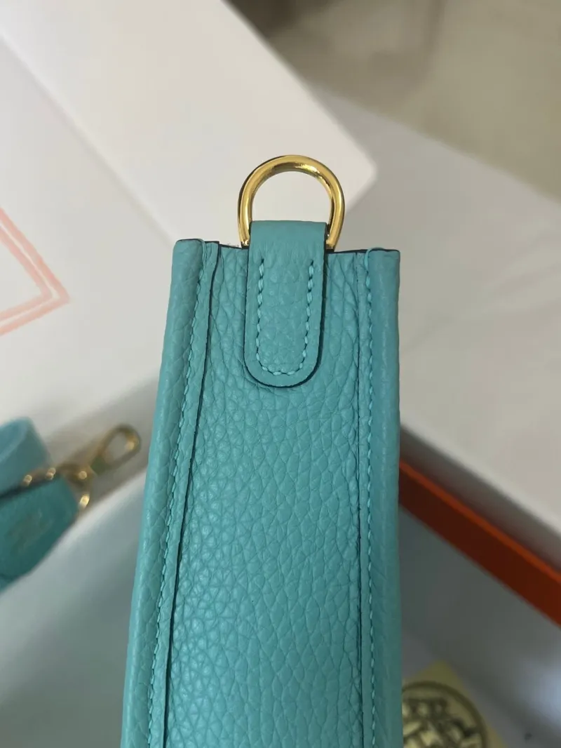 Hermes Turquoise Leather Crossbody Satchel Bag - Image 9