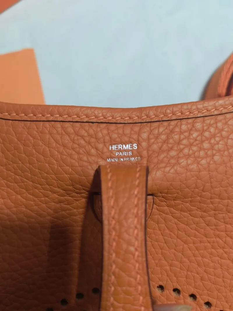 Hermes Orange Leather Crossbody Satchel Bag - Image 6