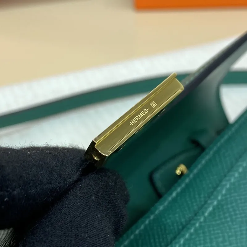 Hermes Green Crossbody Satchel Bag B DJ 932H - Image 7
