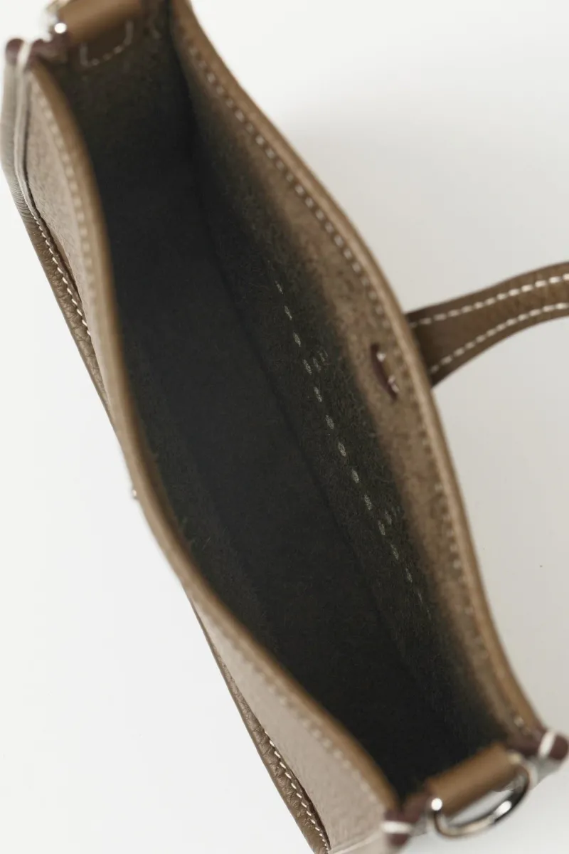 Hermes Taupe Leather Satchel Bag 137 - Image 4