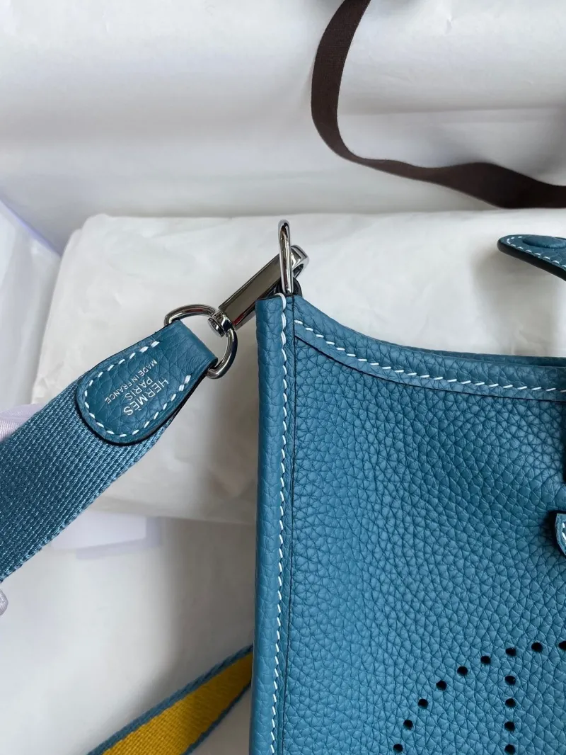 Hermes Blue Leather Crossbody Satchel Bag - Image 5