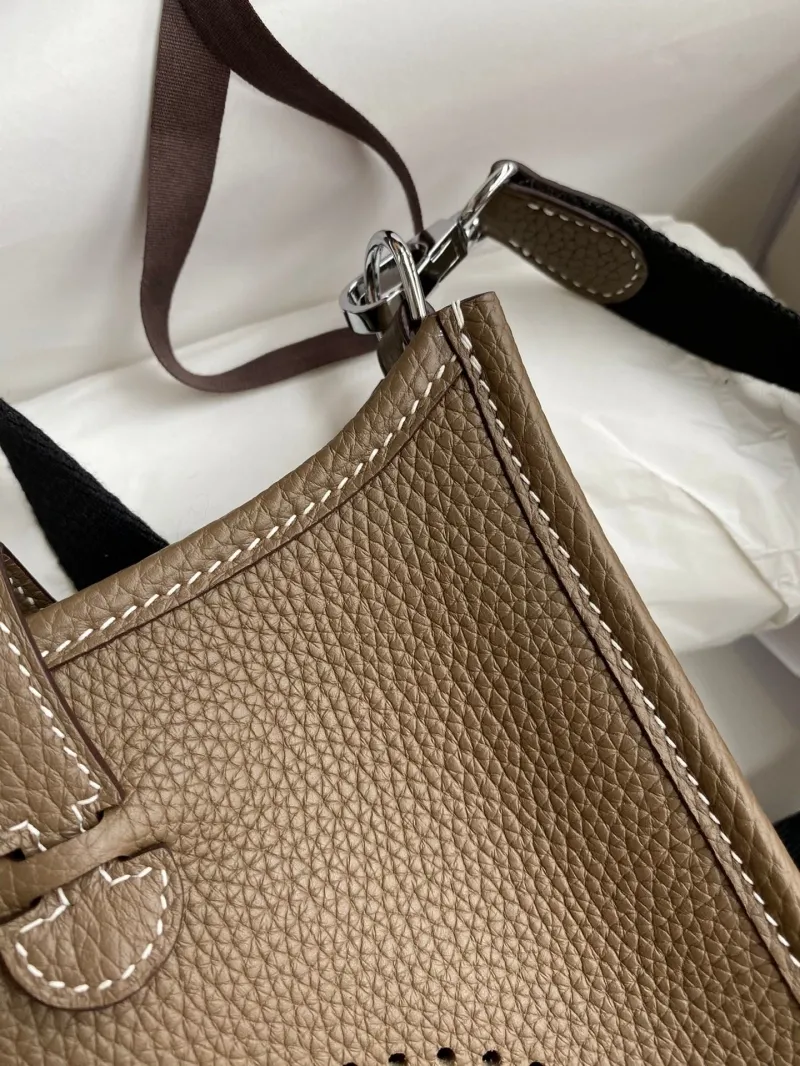 Hermes Taupe Leather Crossbody Satchel Bag - Image 6