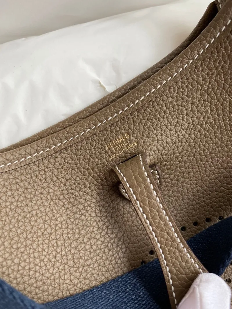 Hermes Taupe Leather Crossbody Satchel Bag 162 - Image 4
