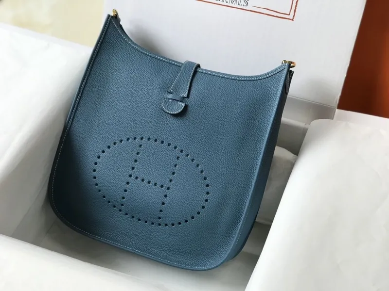 Alternative view of Hermes Blue Leather Shoulder Satchel Bag 170