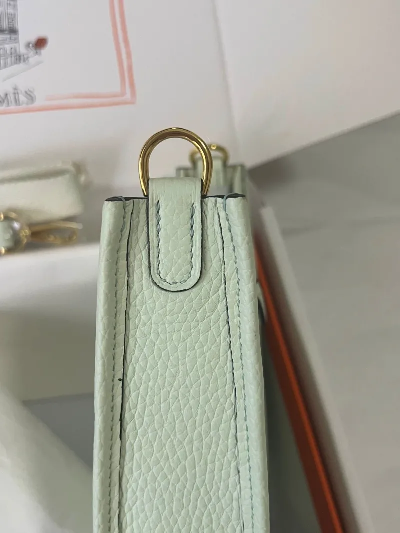 Hermes Light Mint Leather Crossbody Satchel Bag - Image 6