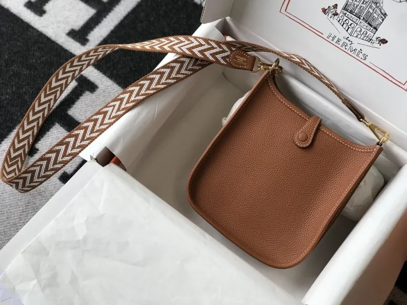 Hermes Brown Crossbody Satchel Bag 186 - Image 3