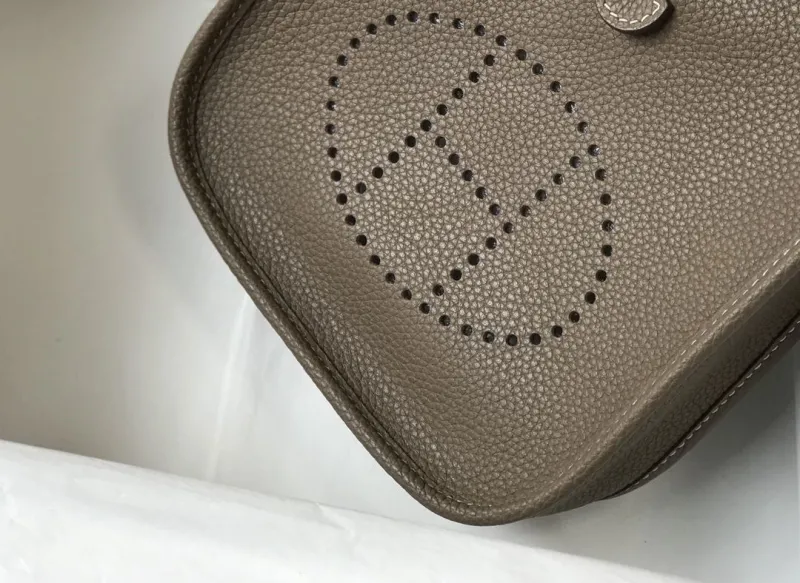 Hermes Taupe Leather Crossbody Satchel - Image 4