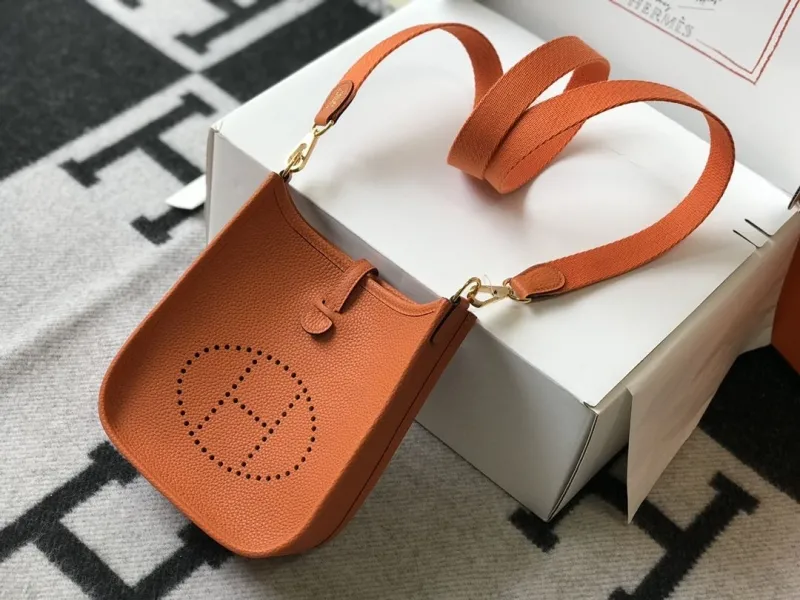 Hermes Orange Leather Crossbody Satchel Bag - Image 9
