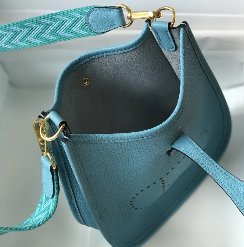 Hermes Light Blue Crossbody Satchel Bag - Image 8
