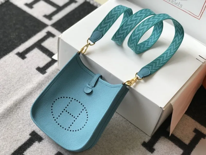 Hermes Light Blue Crossbody Satchel Bag - Image 9
