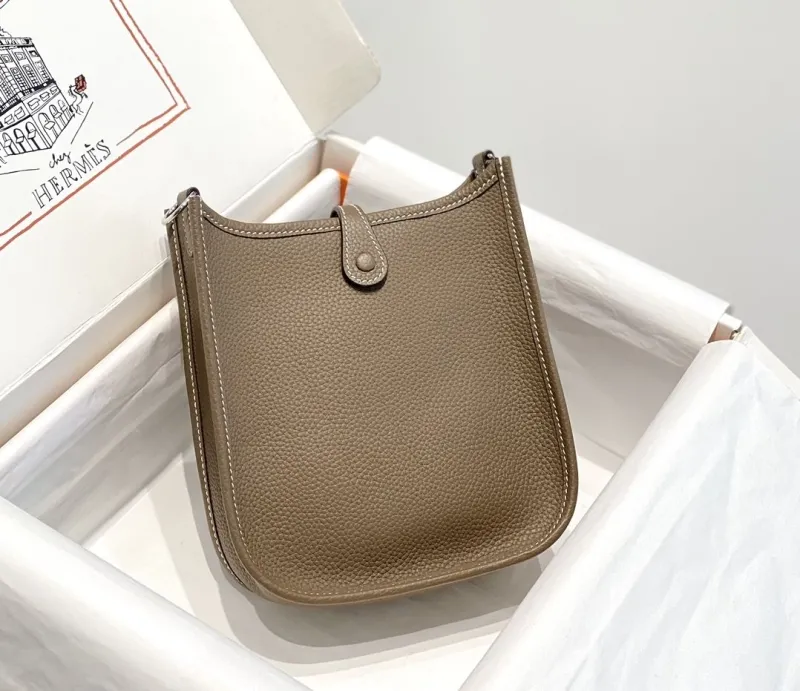 Alternative view of Hermes Taupe Leather Crossbody Bag 206