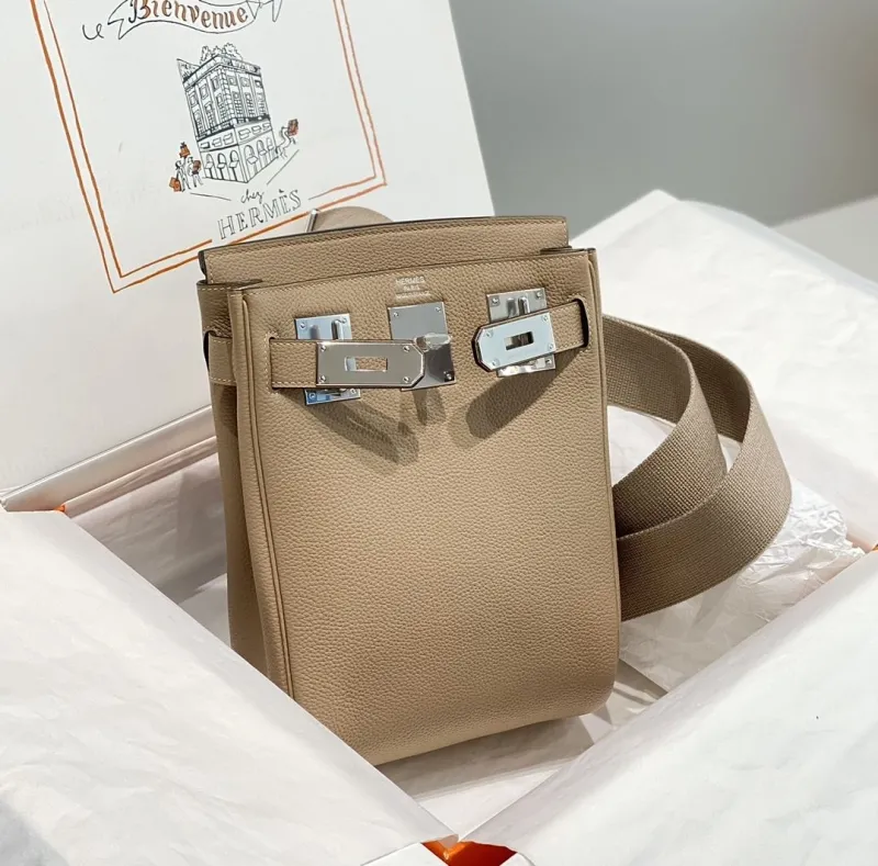 Hermes Taupe Crossbody Bag 213 - Image 3