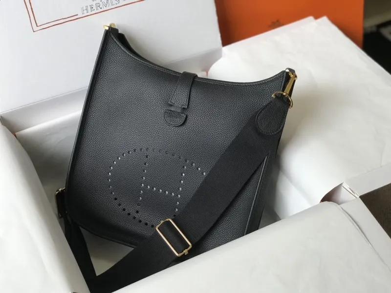 Hermes Black Leather Satchel Bag 218 - Image 4