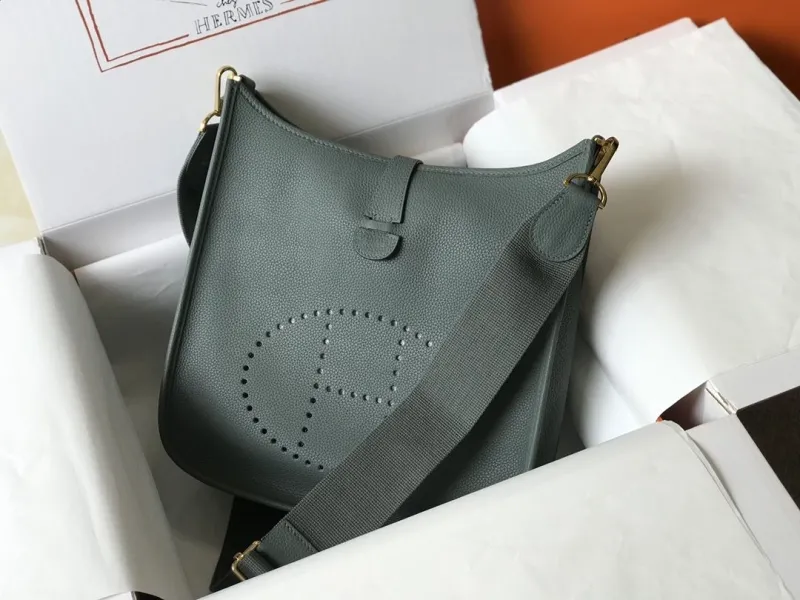 Hermes Dark Green Leather Satchel Bag 225 - Image 4