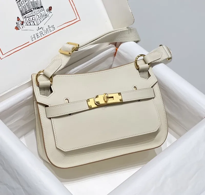 Hermes Cream Leather Satchel Crossbody Bag 230