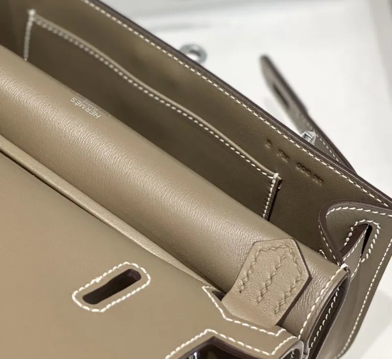 Hermes Taupe Leather Satchel Bag 232 - Image 9