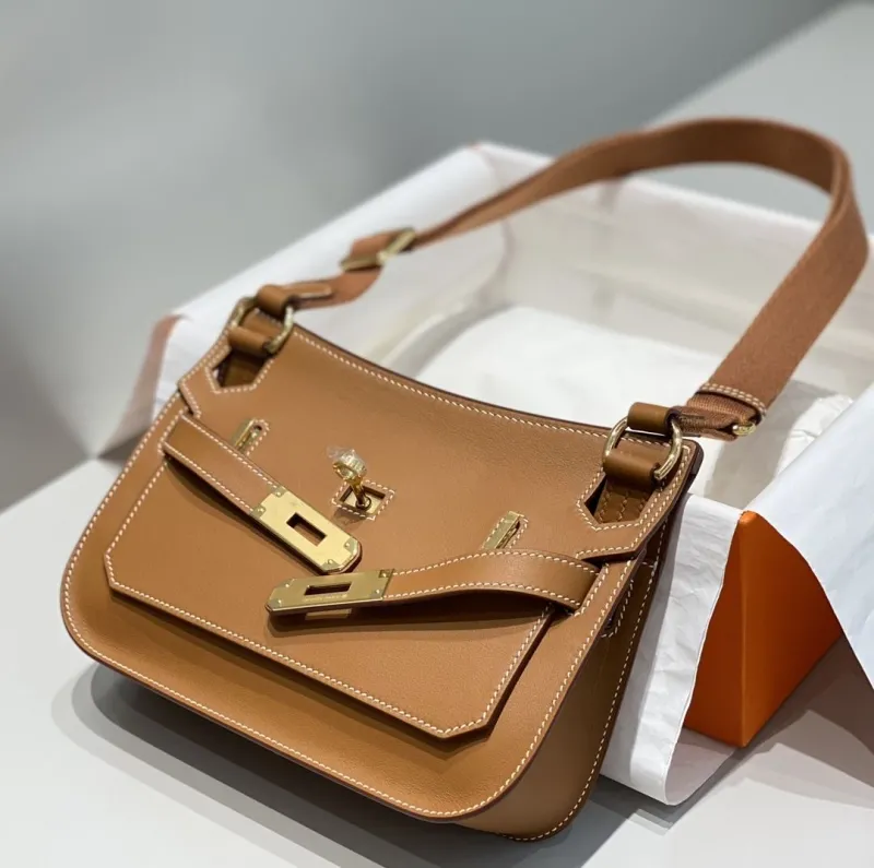 Hermes Brown Leather Satchel Bag 233 - Image 3