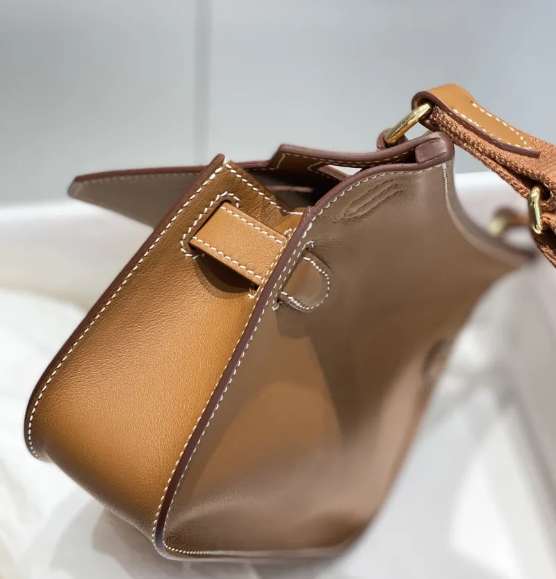 Hermes Brown Leather Satchel Bag 233 - Image 8