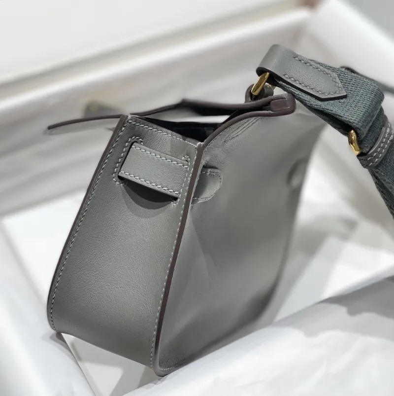 Hermes Gray Leather Satchel Bag 234 - Image 4