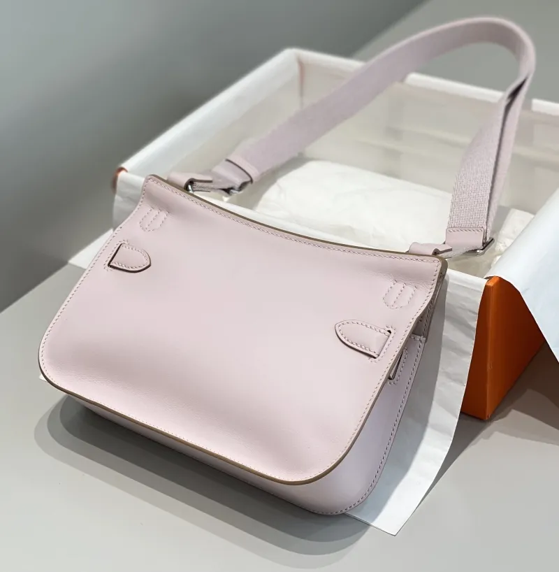 Hermes Pale Pink Satchel Bag 236 - Image 4