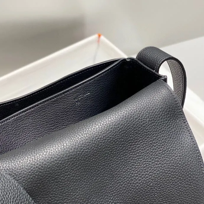 Hermes Black Leather Satchel Bag 244 - Image 8