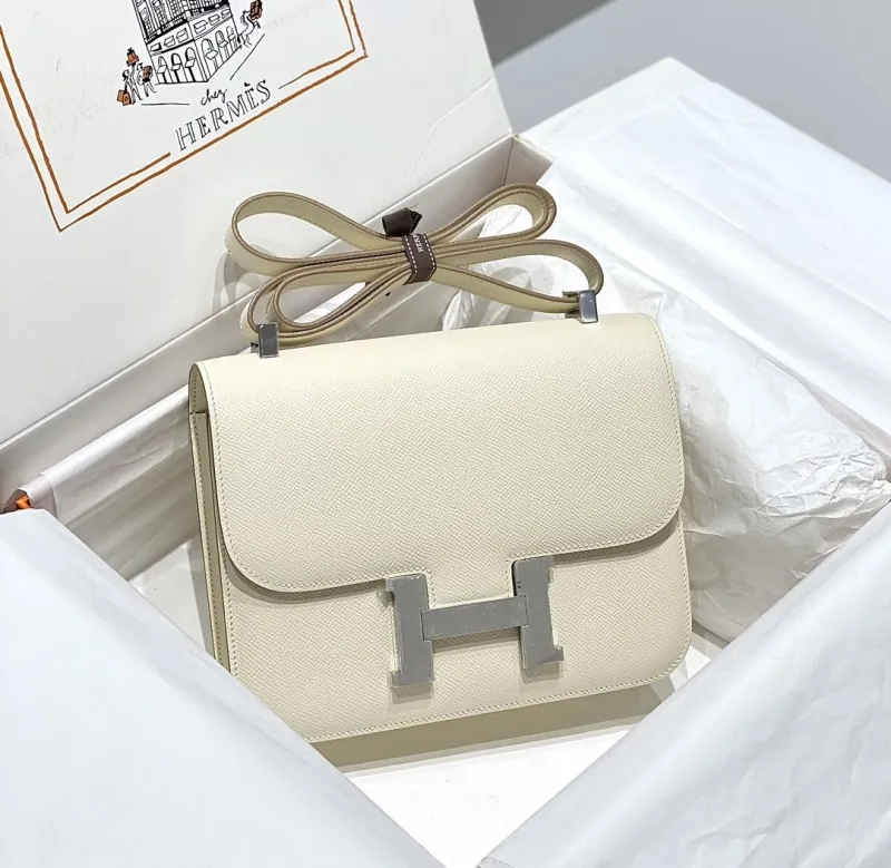 Alternative view of Hermes Cream Leather Satchel Crossbody Bag