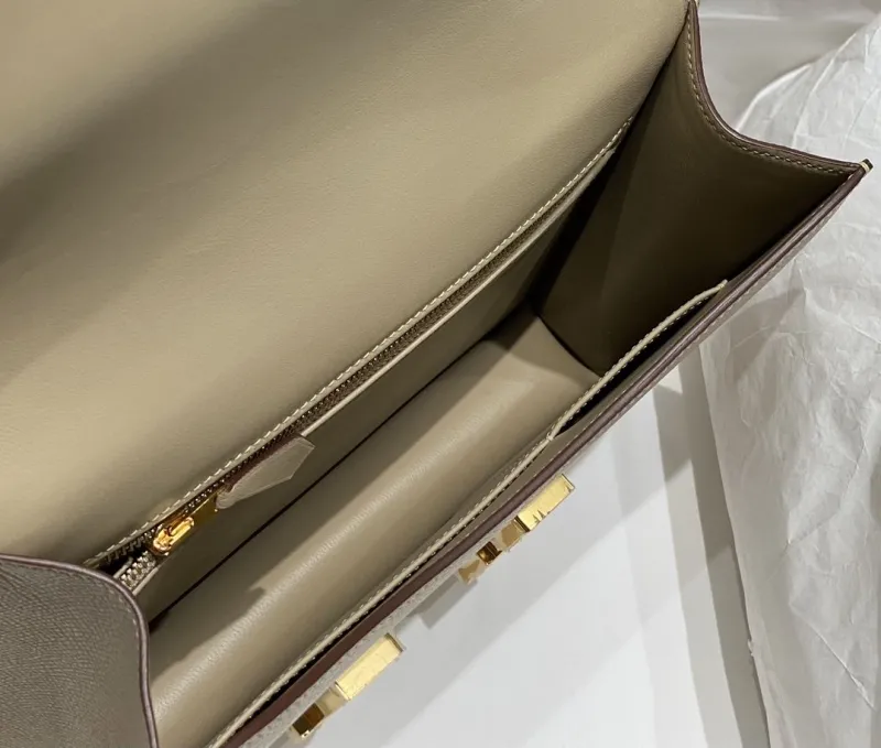 Hermes Beige Leather Satchel Bag - Image 9