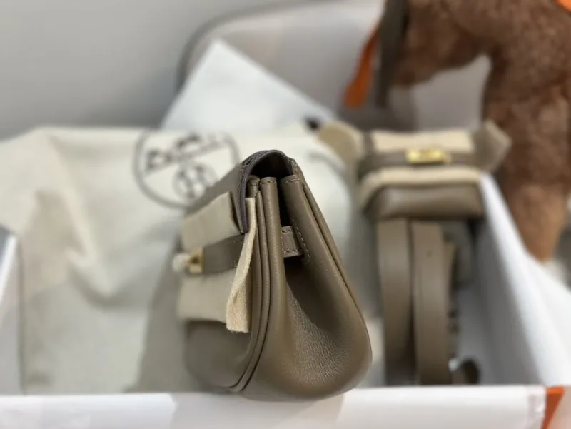 Hermes Taupe Leather Satchel Crossbody Bag - Image 5