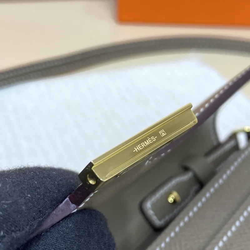 Hermes Taupe Leather Crossbody Satchel Bag B.DI.932H - Image 7