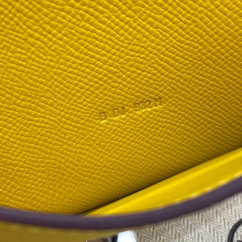 Alternative view of Hermes Yellow Leather Satchel Bag B DJ 932 H