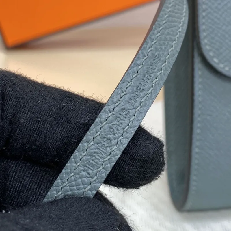 Hermes Teal Leather Crossbody Bag 331 - Image 9