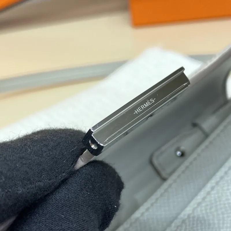 Hermes Light Gray Crossbody Satchel Bag U DJ 932 H - Image 8