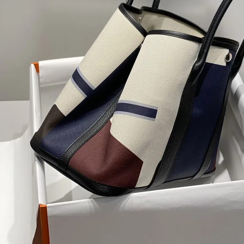 Hermes Navy Cream Maroon Canvas Tote Bag - Image 3
