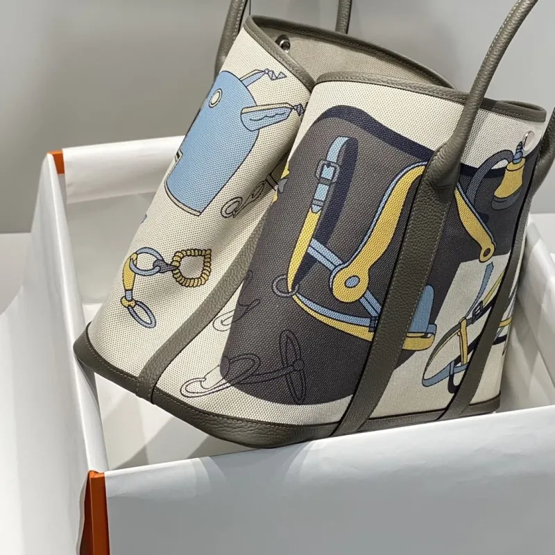 Alternative view of Hermes Shopping Bags-9