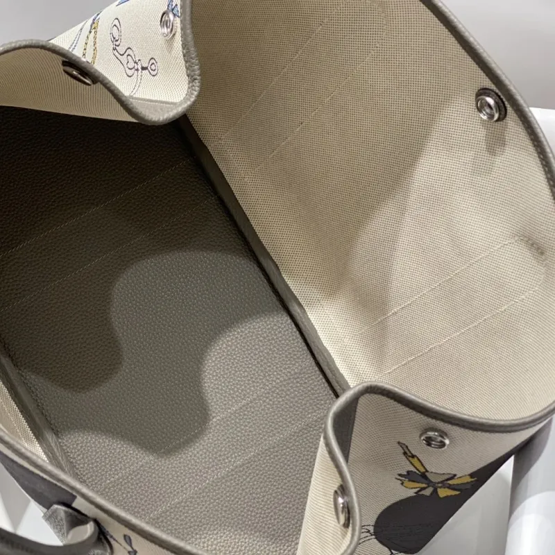 Hermes Shopping Bags-9 - Image 9