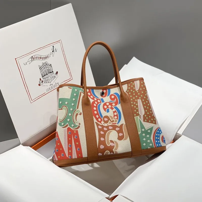 Alternative view of Hermes Shopping Bags-12