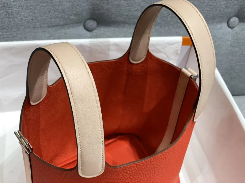 Hermes Orange Beige Bucket Handbag - Image 5