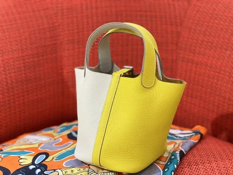 Alternative view of Hermes Shopping Bags-19