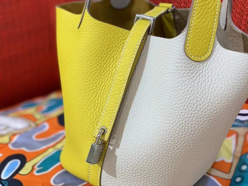 Hermes Two Tone Yellow Cream Bucket Bag - Image 7