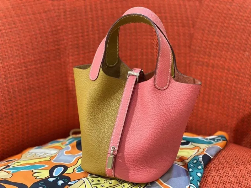 Hermes Shopping Bags-20