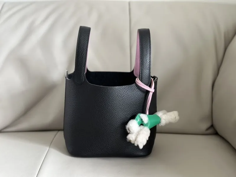 Hermes Shopping Bags-23