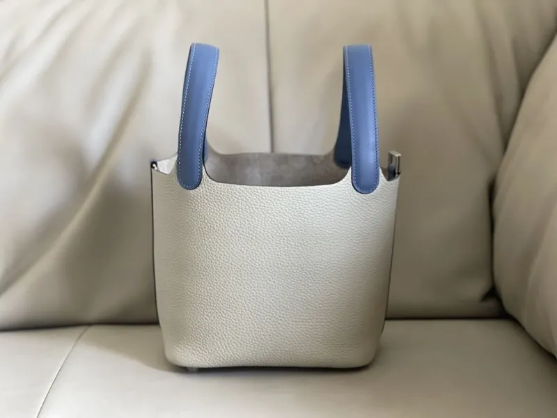 Alternative view of Hermes Shopping Bags-24