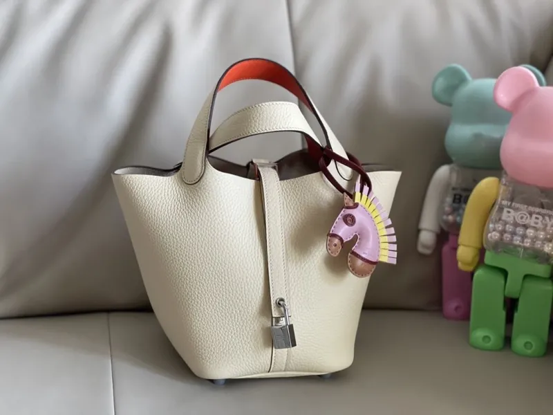 Alternative view of Hermes Shopping Bags-27