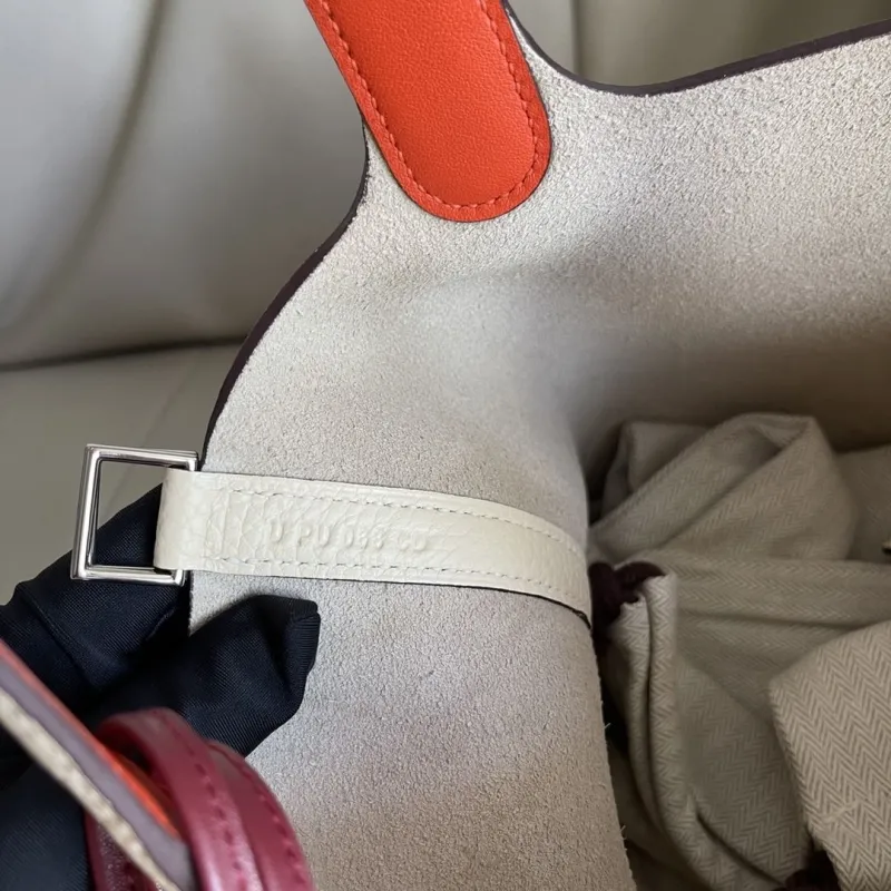 Hermes Cream Leather Bucket Handbag with Pony Charm - Image 8