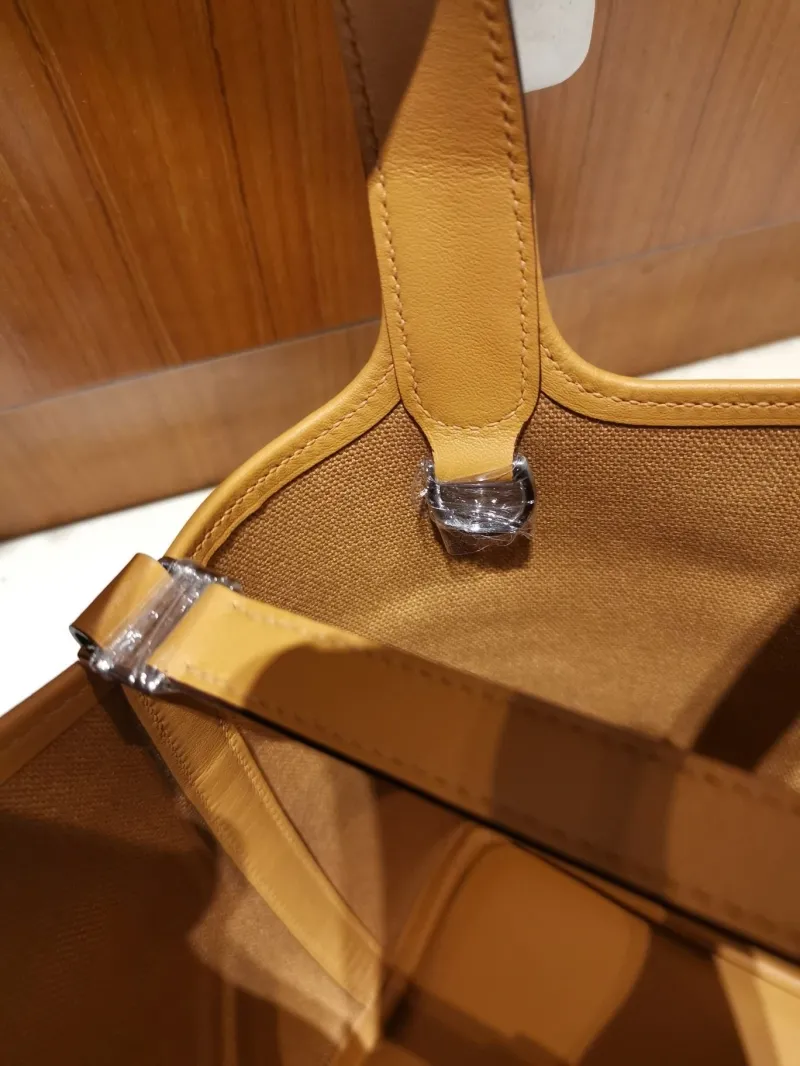 Hermes Tan Canvas Bucket Shopping Bag - Image 6