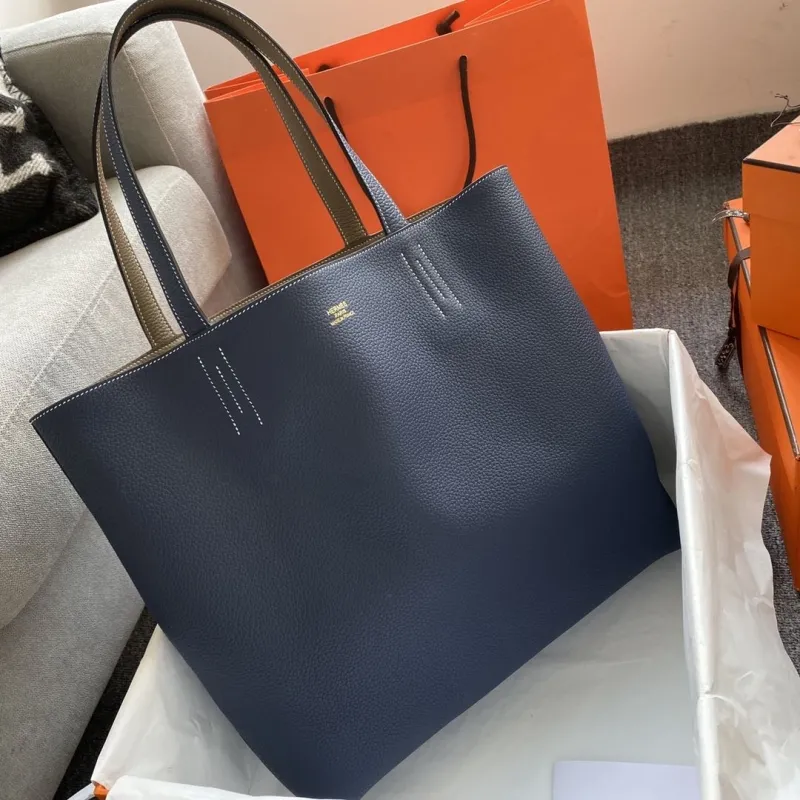 Hermes Shopping Bags-37